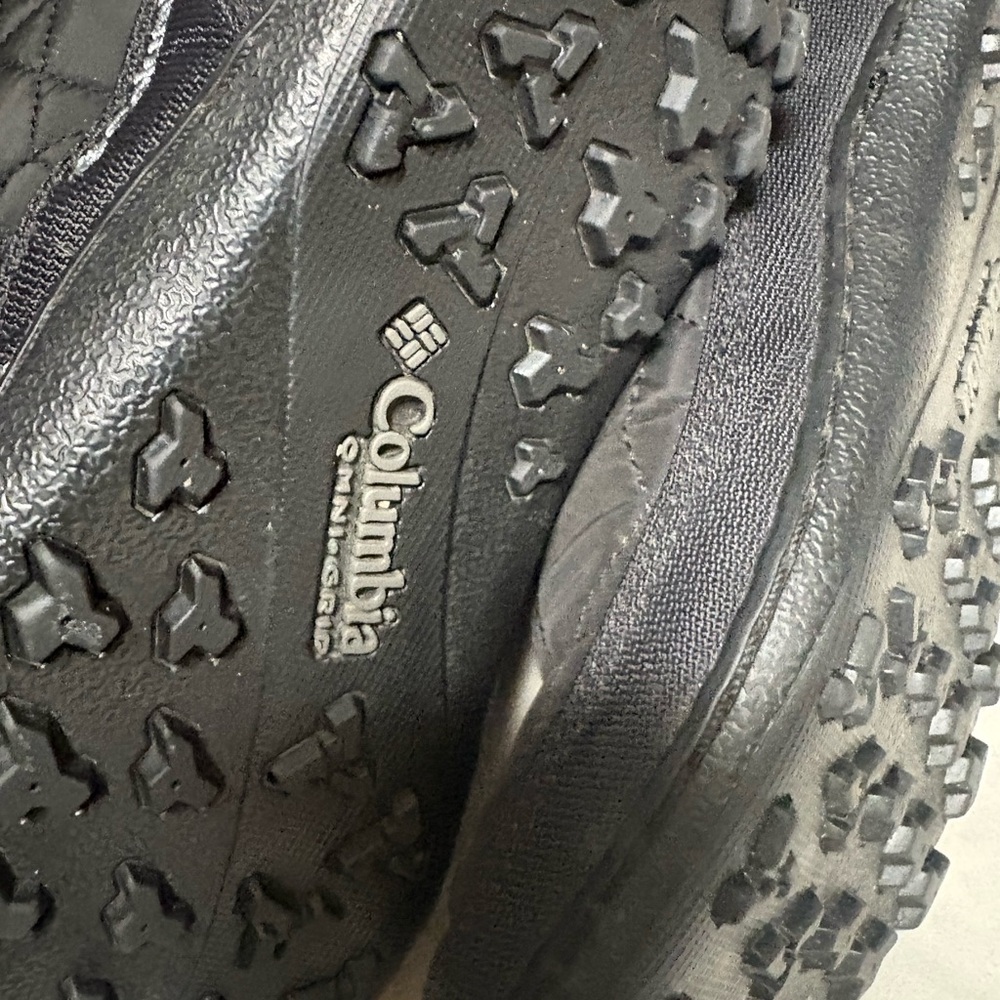 Columbia Women's Black Quilted Winter Boots - Picture 11 of 15